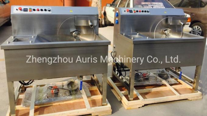 Komersial Industial 15L 60L Mesin Peleburan Cokelat Peralatan Tempering Cokelat 7