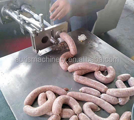 300kg / H Mesin Pembuat Sosis Daging Sapi Knotting Sosis Twister Machine