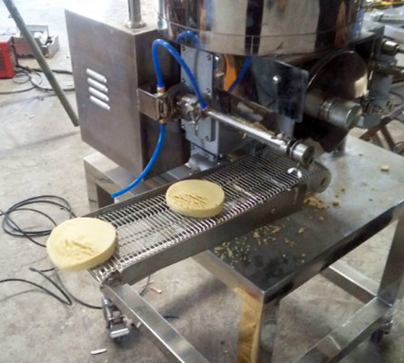 Mesin Burger Patty Kecil Ayam 2100PCS / H Mesin Pembuat Burger Komersial